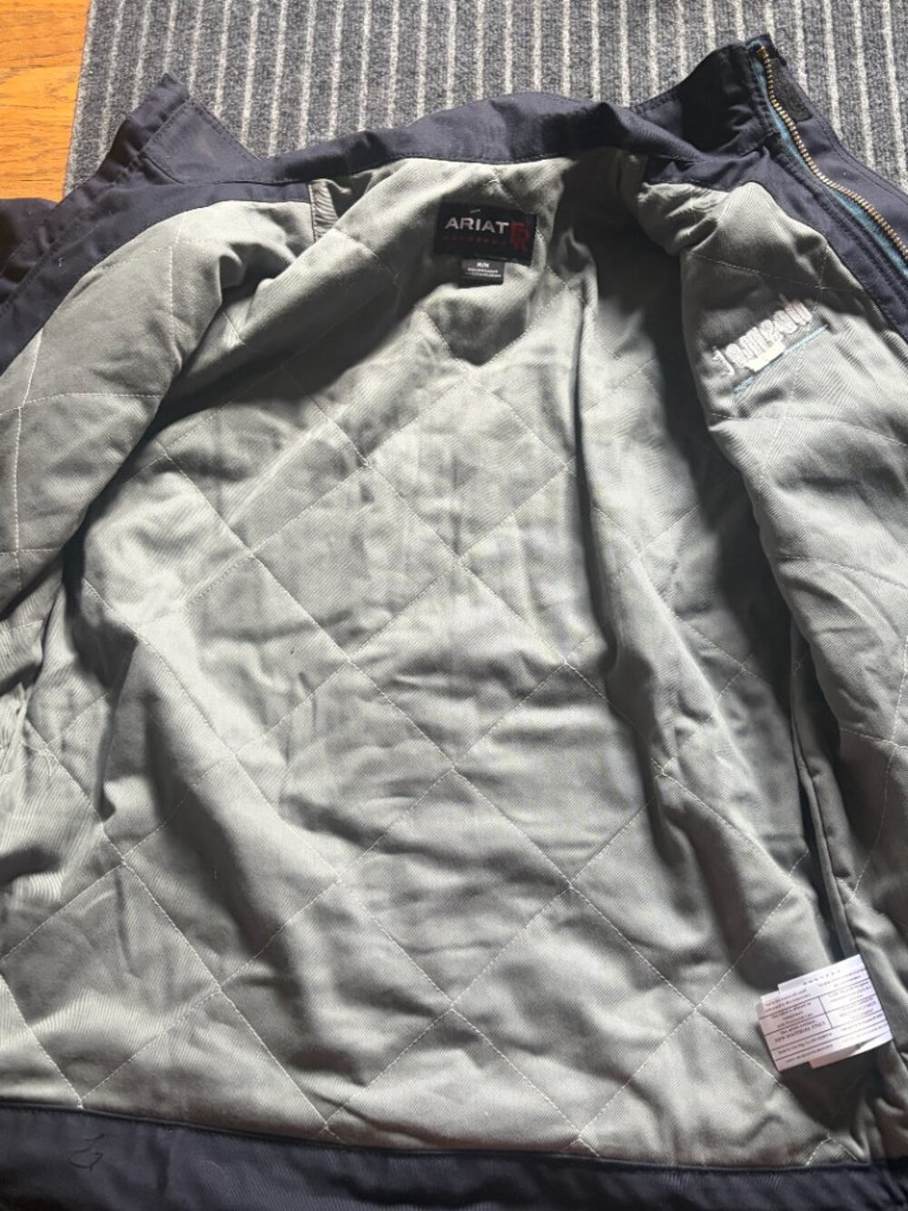 Ariat FR Workhorse Insulated Jacket in Navy Cat 4 2112 Size Medium Company Logo - Picture 11 of 15